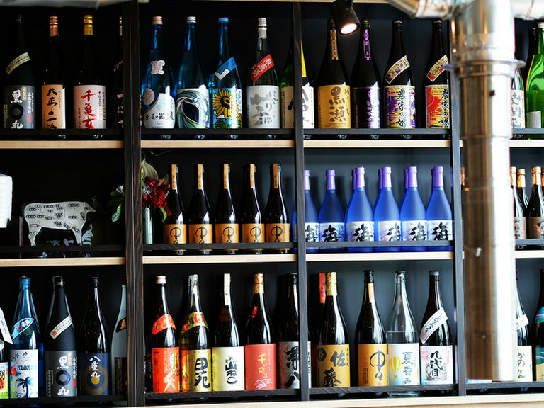 店主こだわりのラインナップ。バリエーション豊かに揃う種類豊富な『お酒』