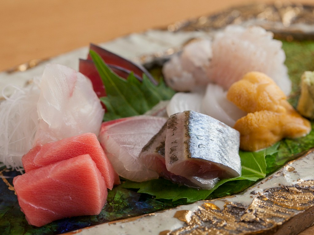 この一皿を味わうため、訪れる人が絶えない自慢の『お造り』