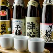 飲み放題付きのコースはお酒はもちろん、料理も充実。餃子、ヤゲン、玉子焼き、お好み焼きなどお店で人気のメニューの他に、日本3大菜漬「広島菜漬」も揃い、お酒もどんどん進みそうです。