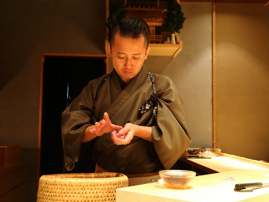 自らに課した妥協なき姿勢を、ただ感じていただければ