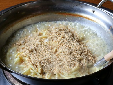 ごまで仕上げる香り高い〆麺『ちゃんぽんめん（1玉）』