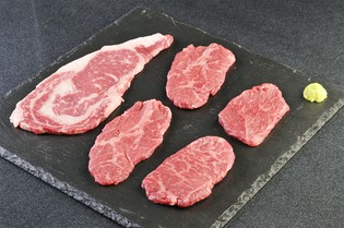 一頭からわずかしか取れない『国産牛赤身肉』