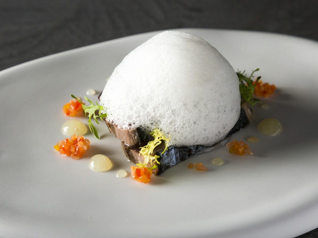 海外で研鑽を積んだシェフが手掛けるこだわりの料理