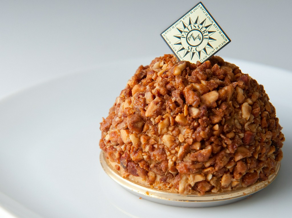 口どけのいいコーヒークリームが魅力の『モンサンクレール』