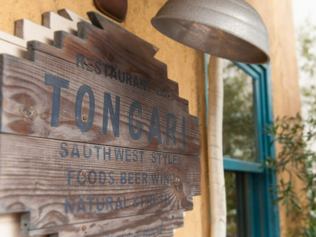 ネイティブアメリカンの雰囲気に浸りながら食事ができる