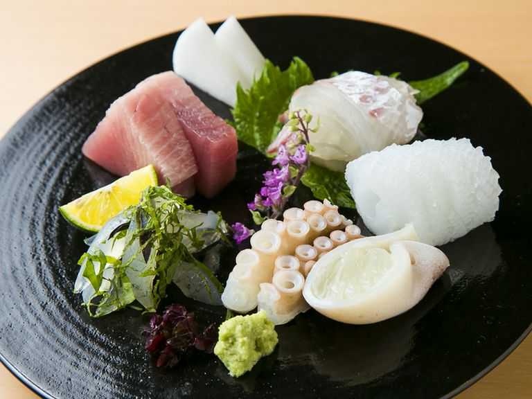 素材の本当の美味しさが味わえる、厳選した新鮮な『お造り』