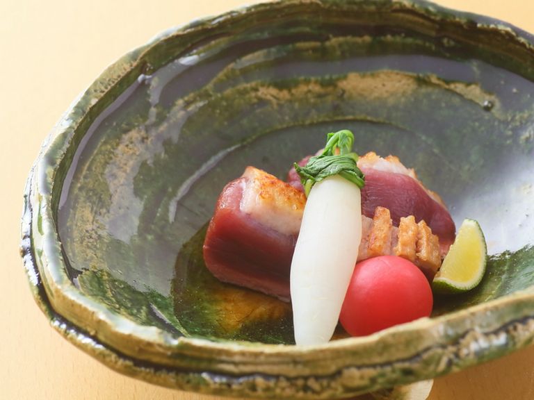 しっとりとした食感に魅了される『河内鴨ロース焼き』