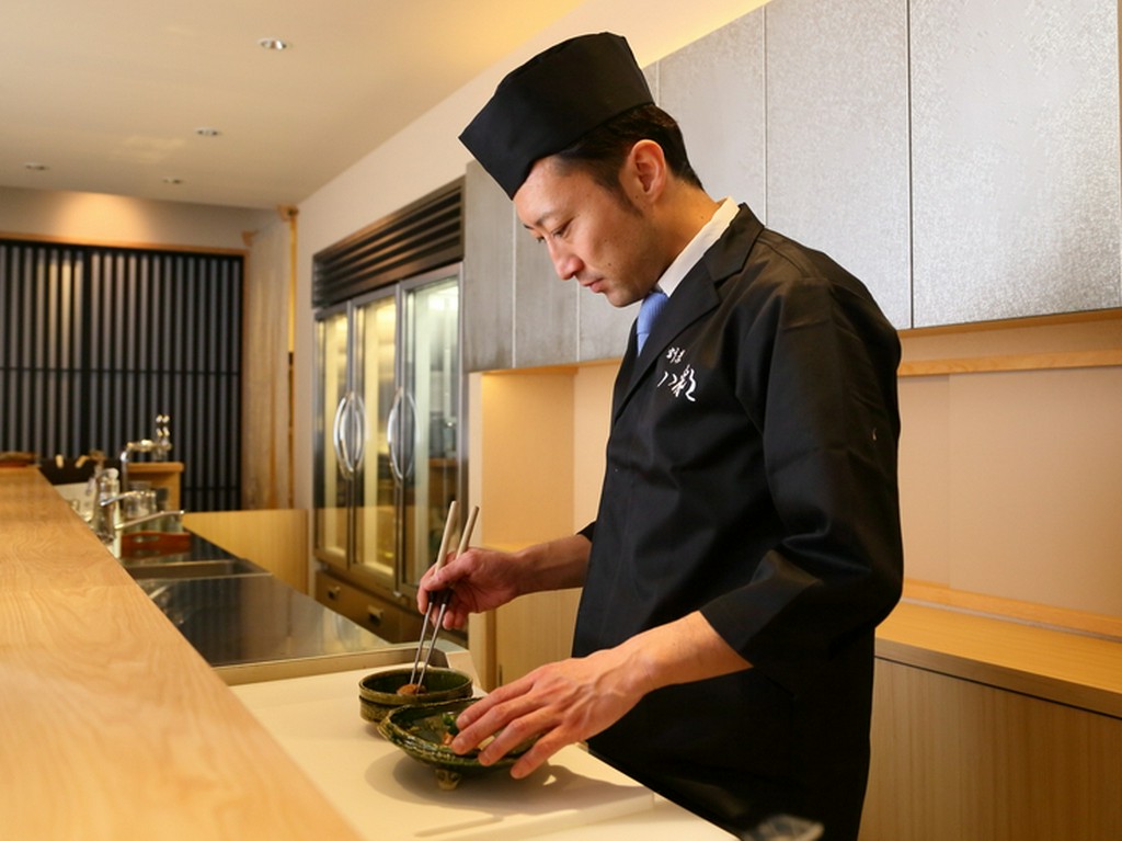 満足いく時間を過ごしてもらうべく、心のこもったおもてなし