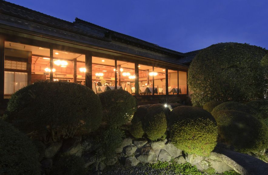 改まった会食にも利用したい、風情ある特別な空間