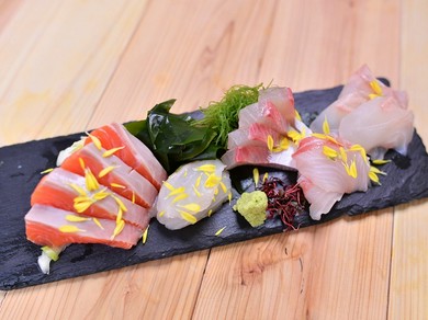旬の美味しい魚を宮城から直送『石巻港直送鮮魚のお刺身』