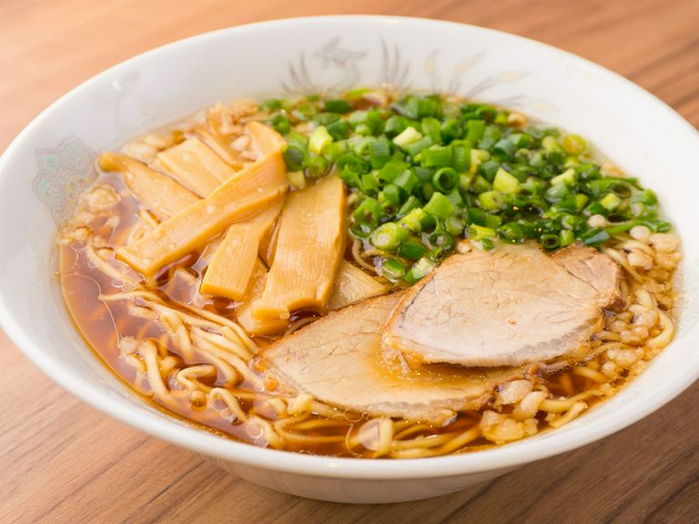 鶏ガラベースのあっさりとした味わい『ラーメン』