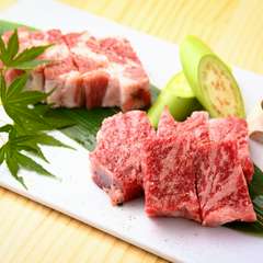 面白い発見がある『イベリコ豚と神戸牛食べくらべコース』