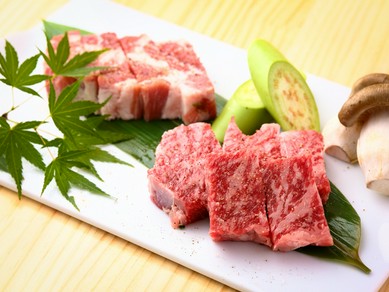 面白い発見がある『イベリコ豚と神戸牛食べくらべコース』