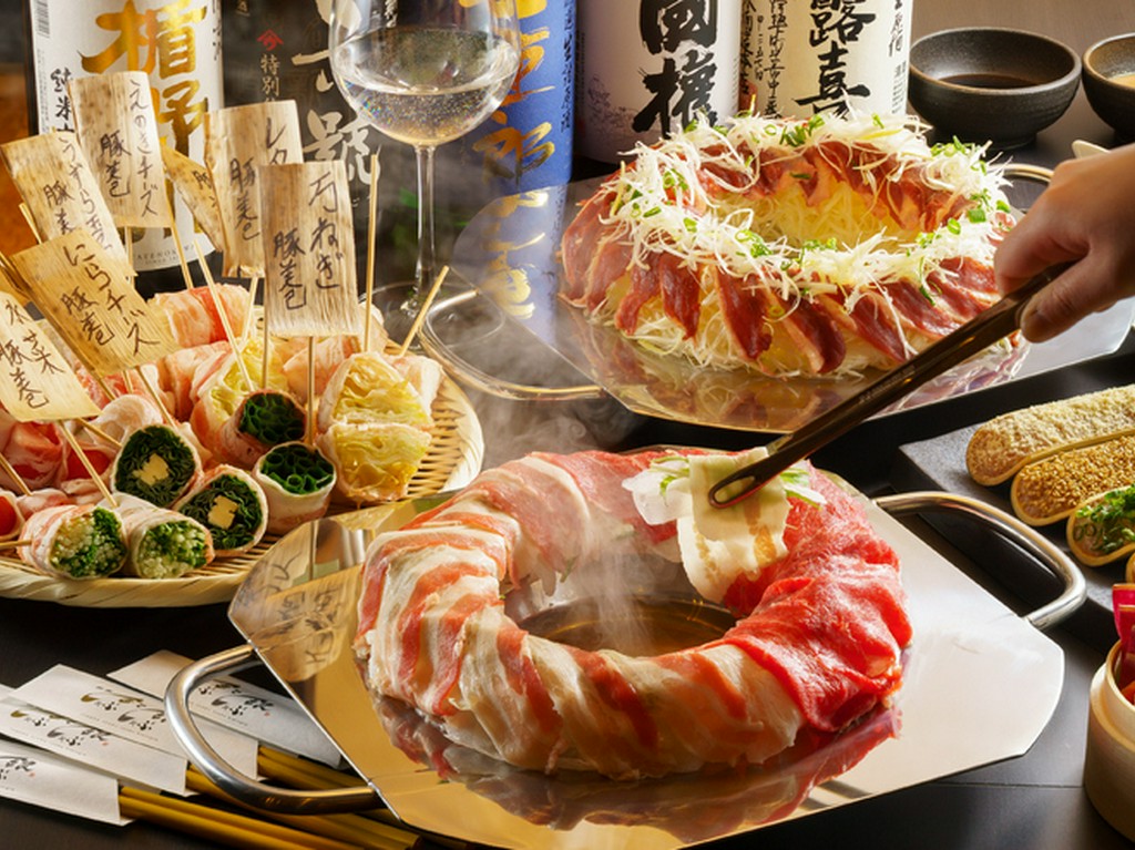 黒毛和牛と前田美豚を両方味わえるコースになっております。