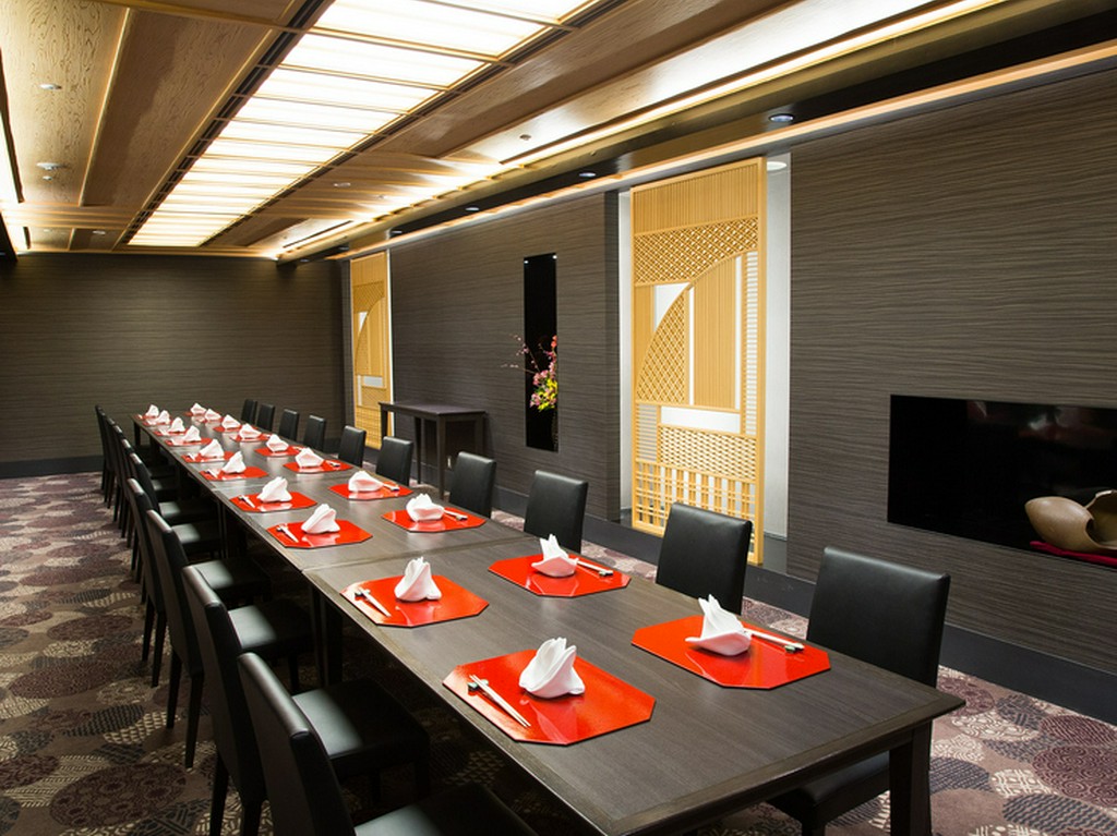 家族でのお祝いごとにぴったりなグレードの高い個室を完備