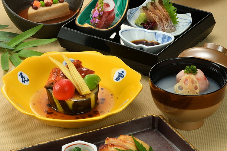日本料理・鉄板焼 最上亭 山形/和食 ネット予約可 | ヒトサラ 日本料理・鉄板焼 最上亭 山形/和食 ネット予約可 | ヒトサラ