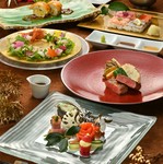 聖なる夜を彩る珠玉のディナーをお愉しみください。