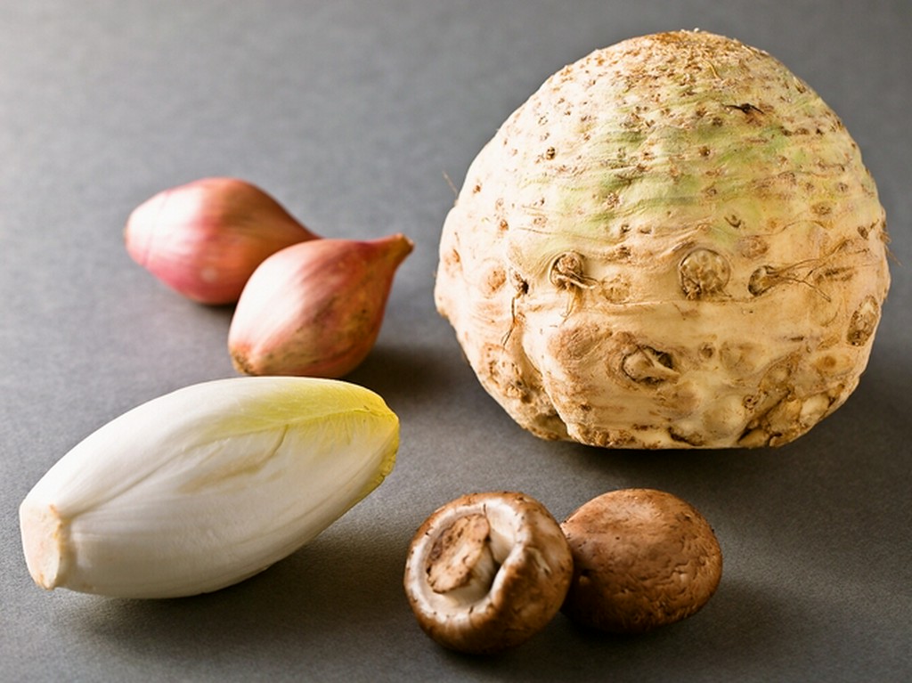 時代に流されない本質的なおいしさを、四季折々の食材で