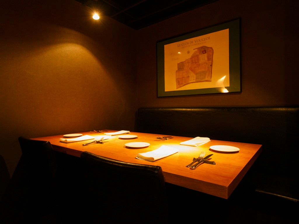 多くの人の心を掴む人気店。大切なお食事の席にも