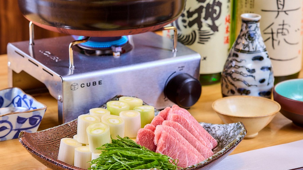 鮪のスジトロと葱だけを使用した、江戸時代から続く伝統の鍋料理『葱鮪鍋』