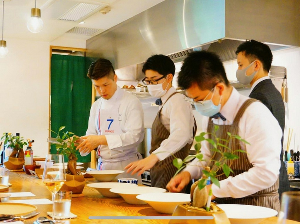 お客様の美味しい記憶を呼び覚ますサプライズを