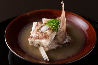 小山氏の徳島への郷土愛が結実した『鯛の淡々』