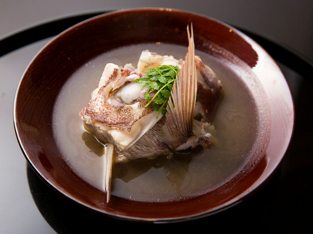 郷土の料理を料亭の味へと昇華させた『鯛の淡々』