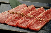 一皿　5400円
一枚　1350円