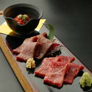 生肉三種盛（ユッケ・タタキ・赤身刺）