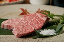 Ozaki beef minimum course! You can select and add from a choice of 5 different kinds of meat. 