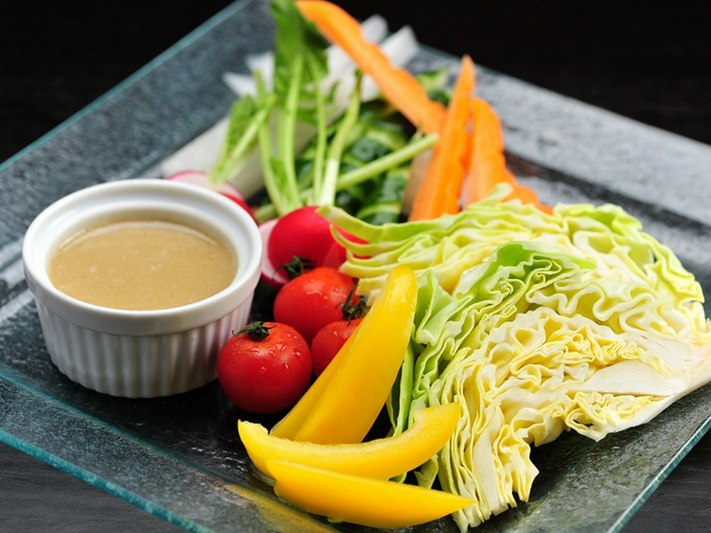 美味しいお肉のお供にぴったり。野菜たっぷり『バーニャカウダ』