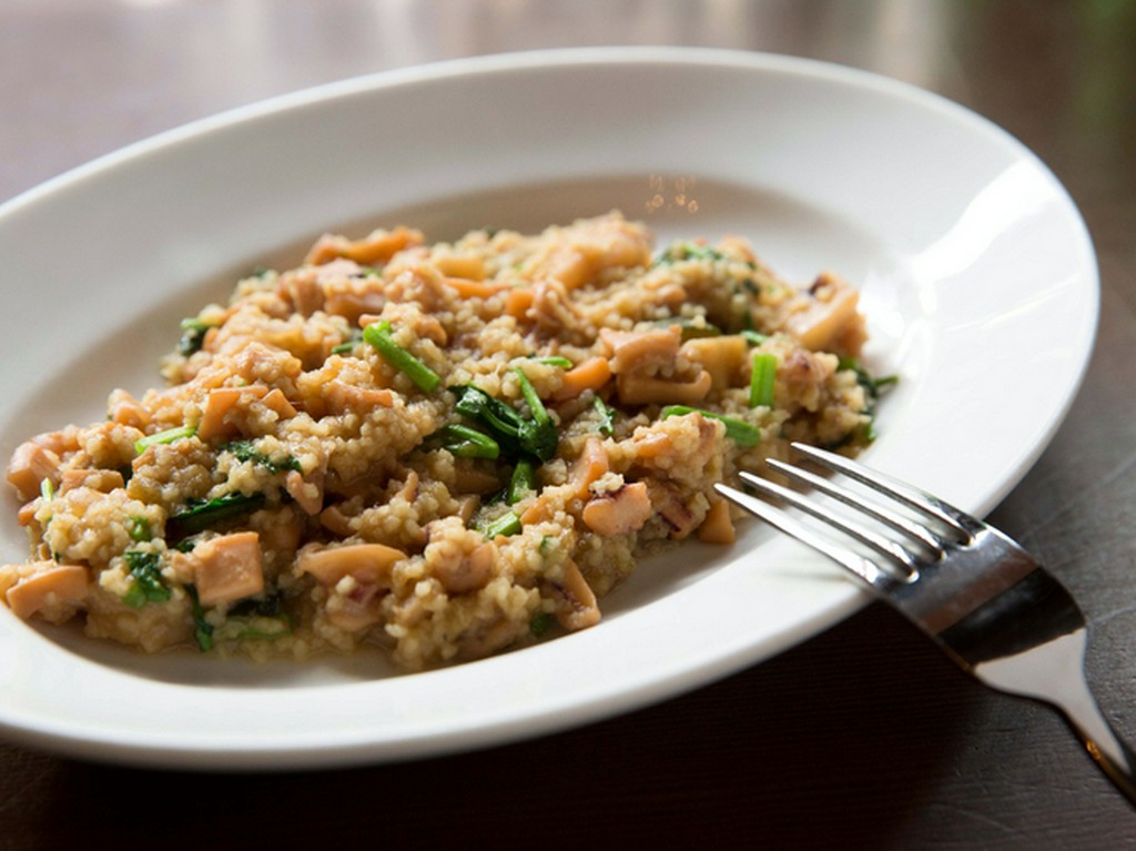 魚介の濃厚な出汁が染みこんだ『シチリア風 魚介のクスクス』