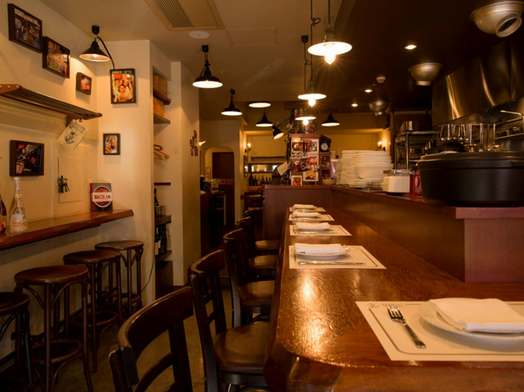 ひとりでもグループでも。あらゆるシーンを彩る店