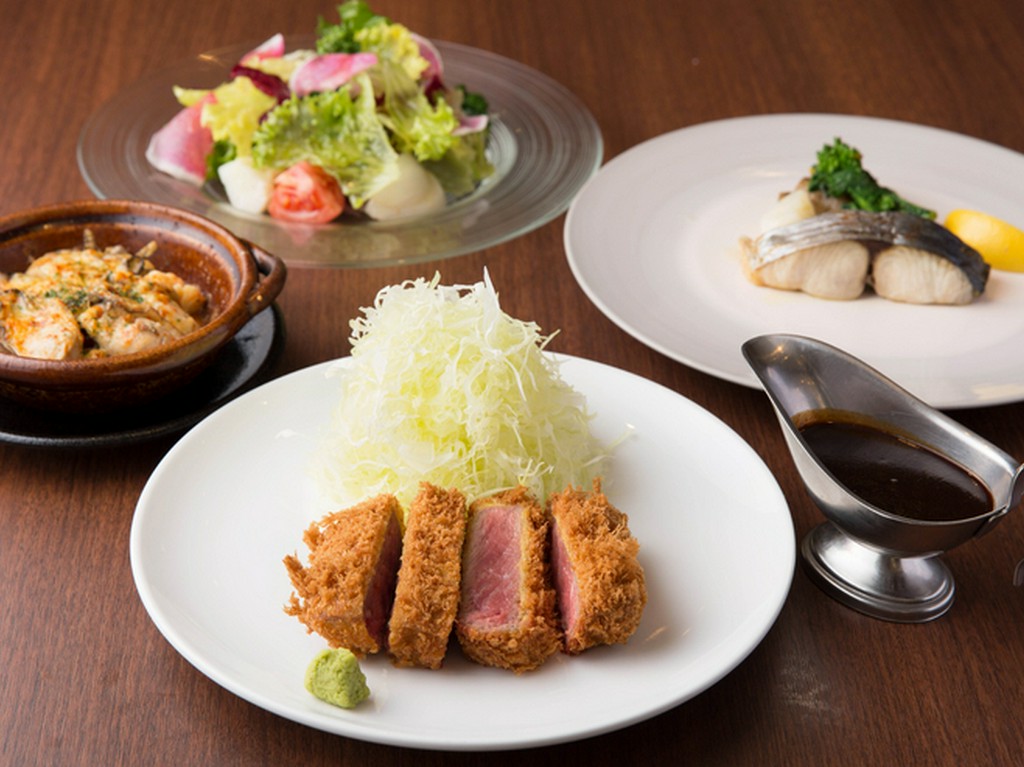 当日注文できるコースは、急な会食などにも重宝