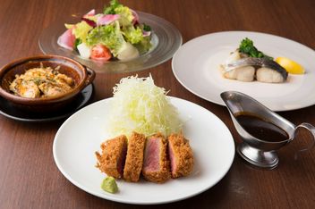 메지로 슌코테이