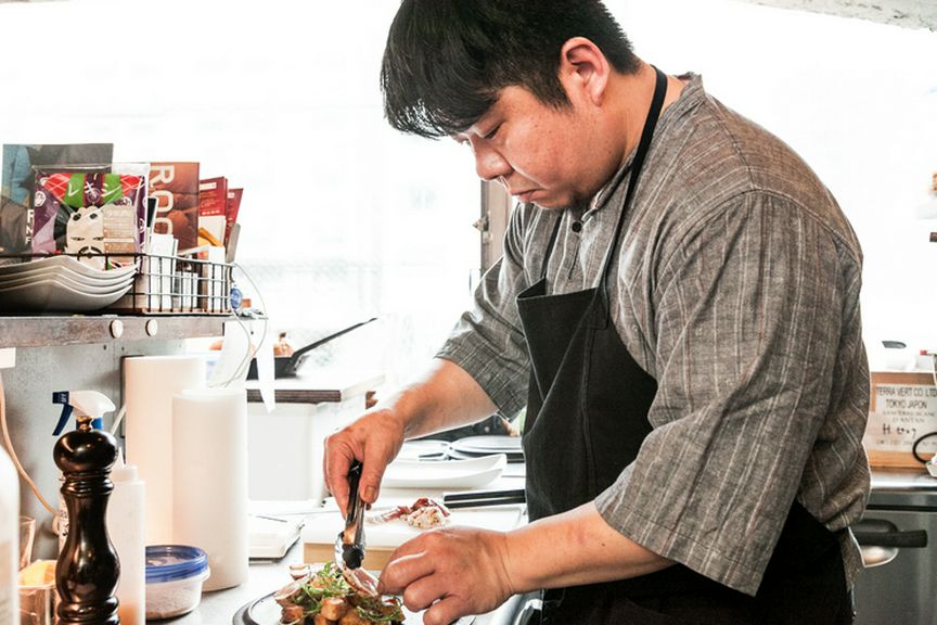 時間のかかる料理などは、事前の下拵えや準備で素早く提供を