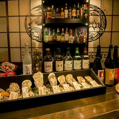 牡蠣料理との相性を考えて揃えられた日本酒が豊富にラインナップ