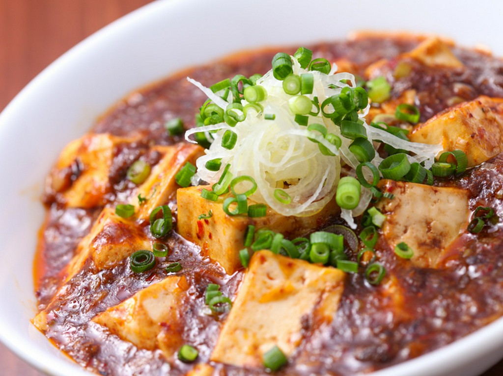 一品料理や沖縄料理も充実