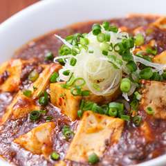 一品料理や沖縄料理も充実