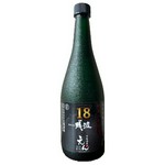 グラス 748円
2合(360ml) 2,728円
ボトル(720ml) 5,038円