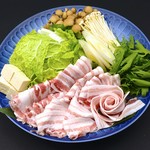 県産ブランド豚「琉香豚」のしゃぶしゃぶ食べ放題に2時間半飲み放題が付いた休日だけのお得なプラン登場！