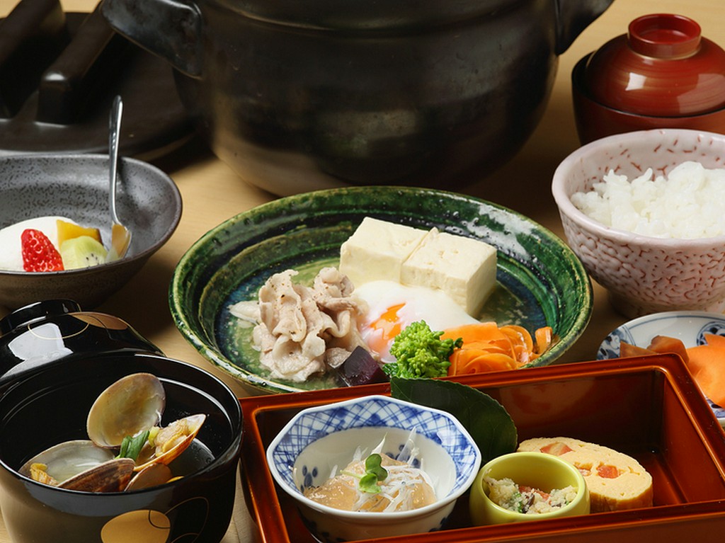 素材の旨みをいかしたヘルシーなランチコース『地野菜旬膳』