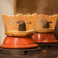 昔ながらのおくどで炊き上げる、おこげも楽しめる季節の土鍋ごはん（コース料理又は単品も可）
