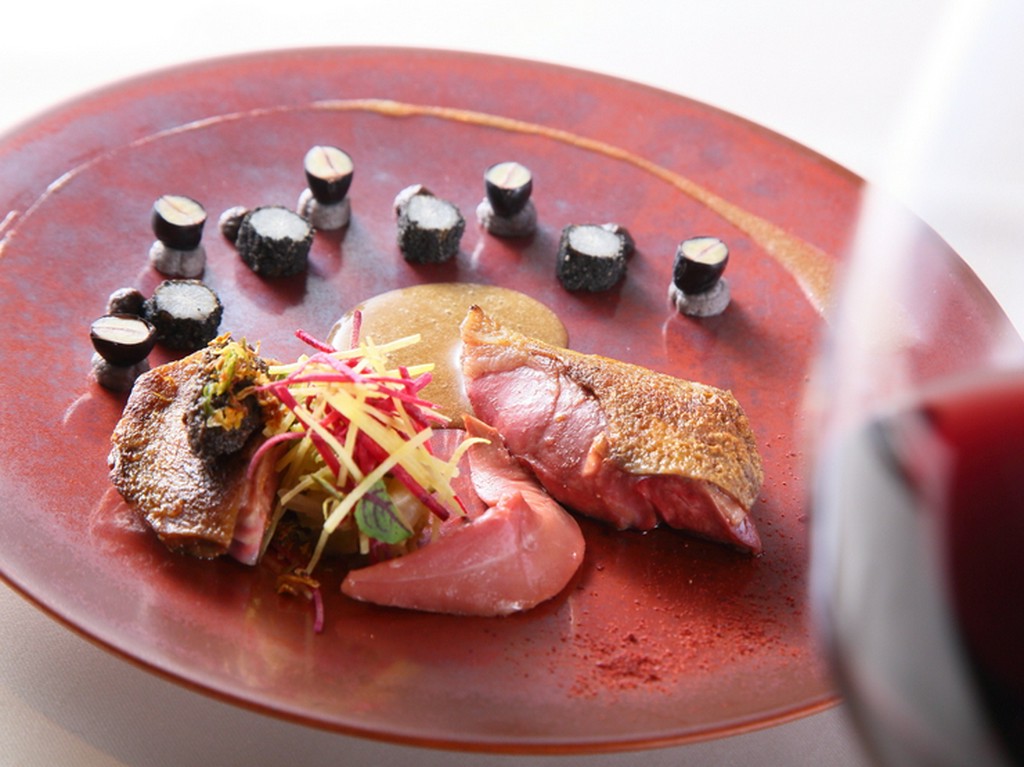 ワインペアリングコースでマリアージュを味わう極上時間