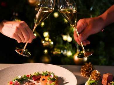 洗練された空間で、食事や会話を心ゆくまで堪能