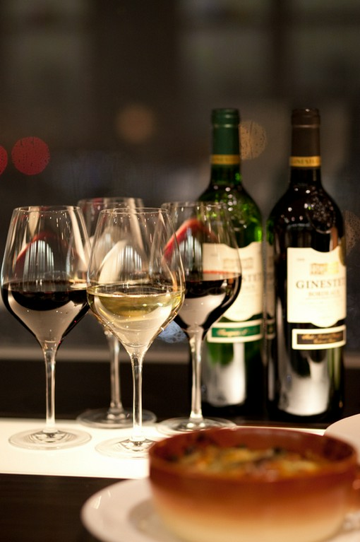 ワイン　ボトル