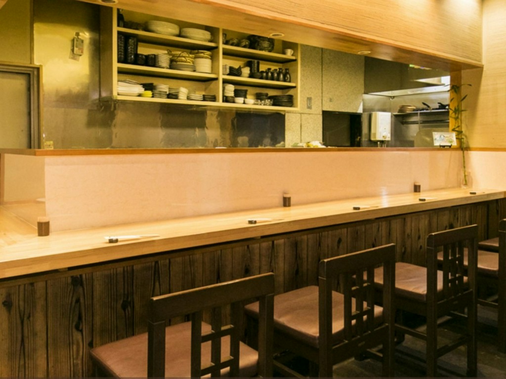 1人でも利用しやすい、アットホームな雰囲気に癒される飲み処