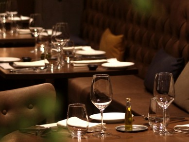 ビストロノミー・パリジェンヌの料理を大切な方と。