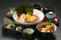 ■別府冷麺■前菜■サラダ■選べるごはん物■デザート■コーヒー