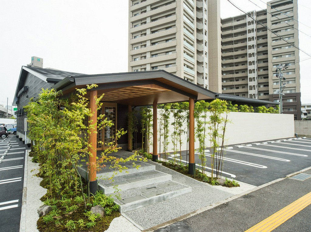 静かにゆったりと流れる時を愉しめるお店